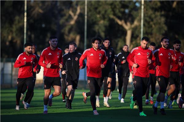 الأهلي يخوض مرانه الأول في المغرب استعدادًا للجيش الملكي